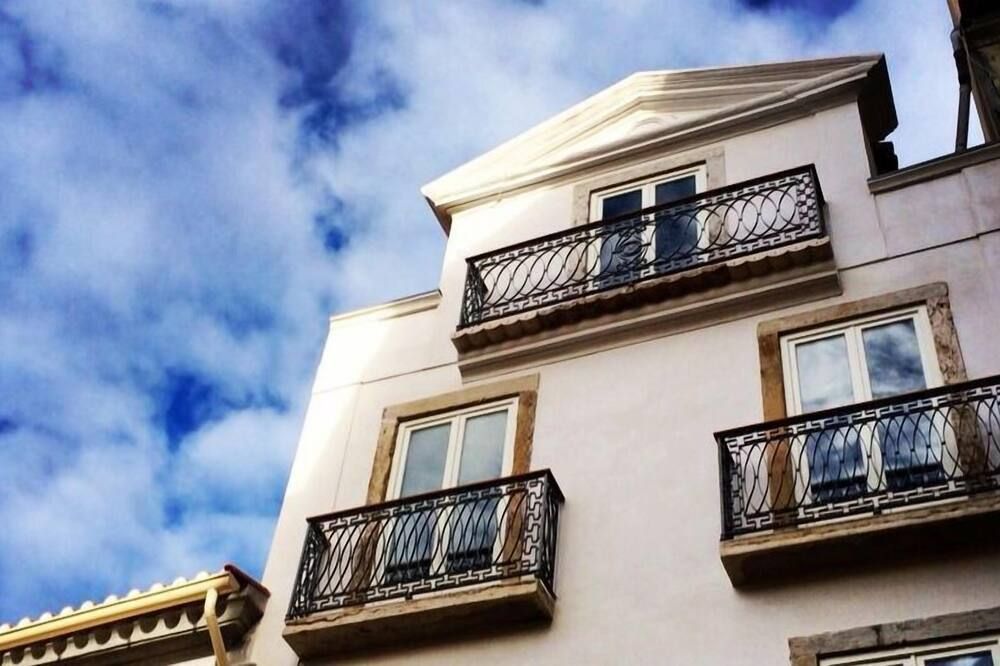 אחר