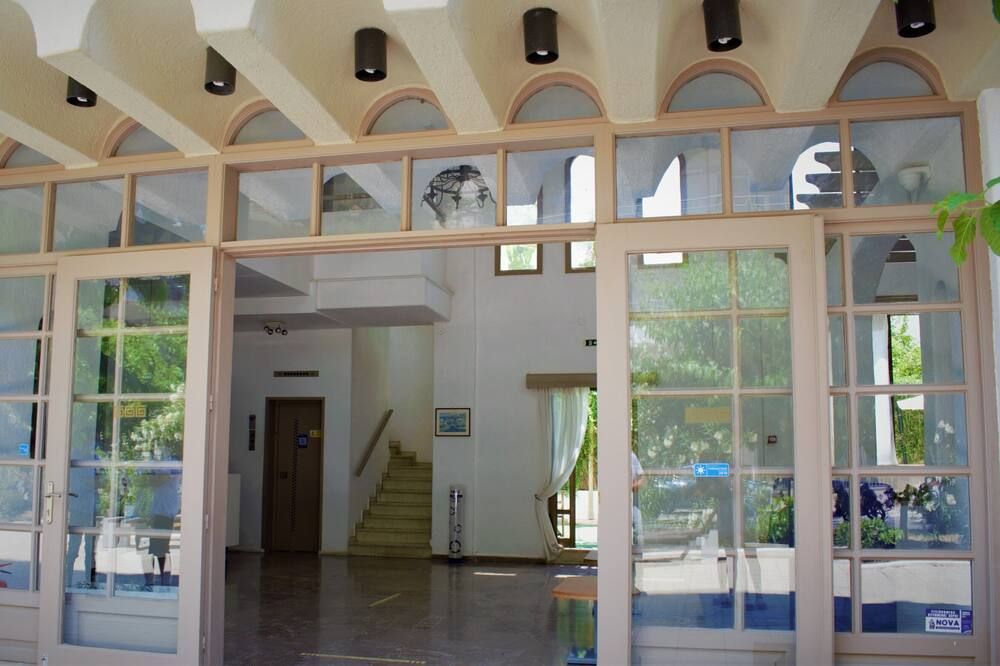 אחר