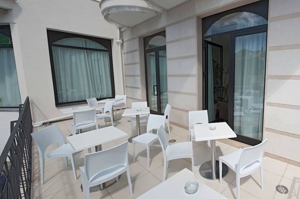 מרפסת תמונה