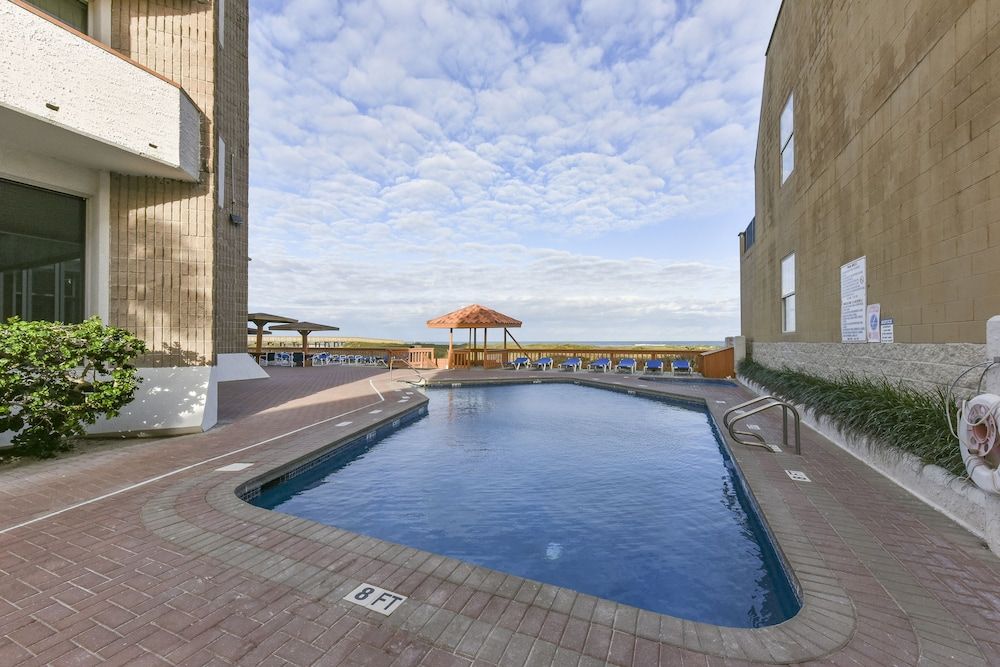 בריכה תמונה