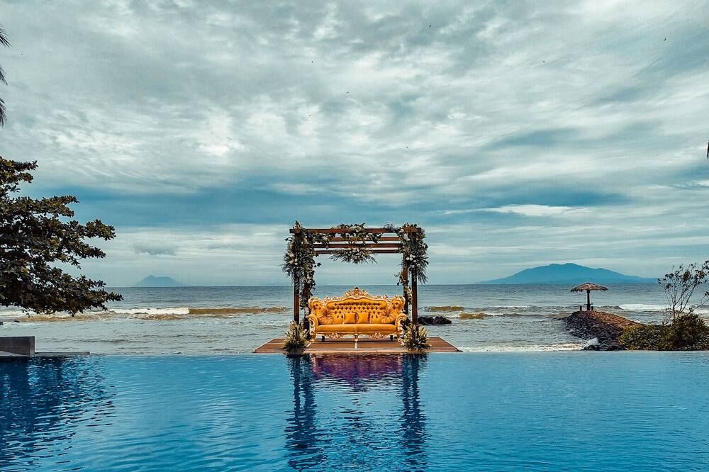 בריכה תמונה