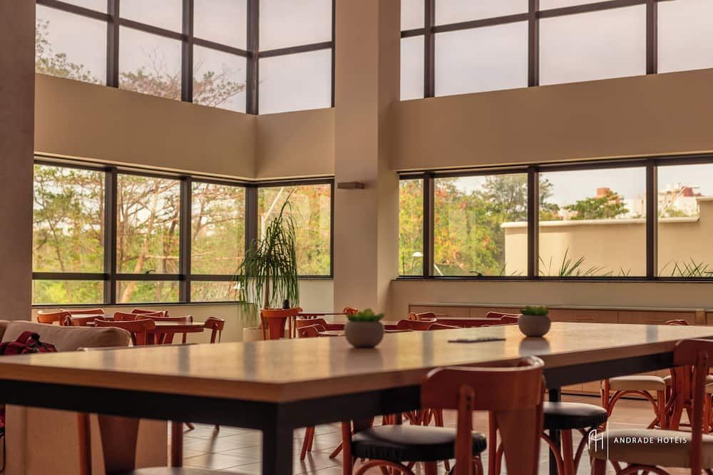 מסעדה תמונה