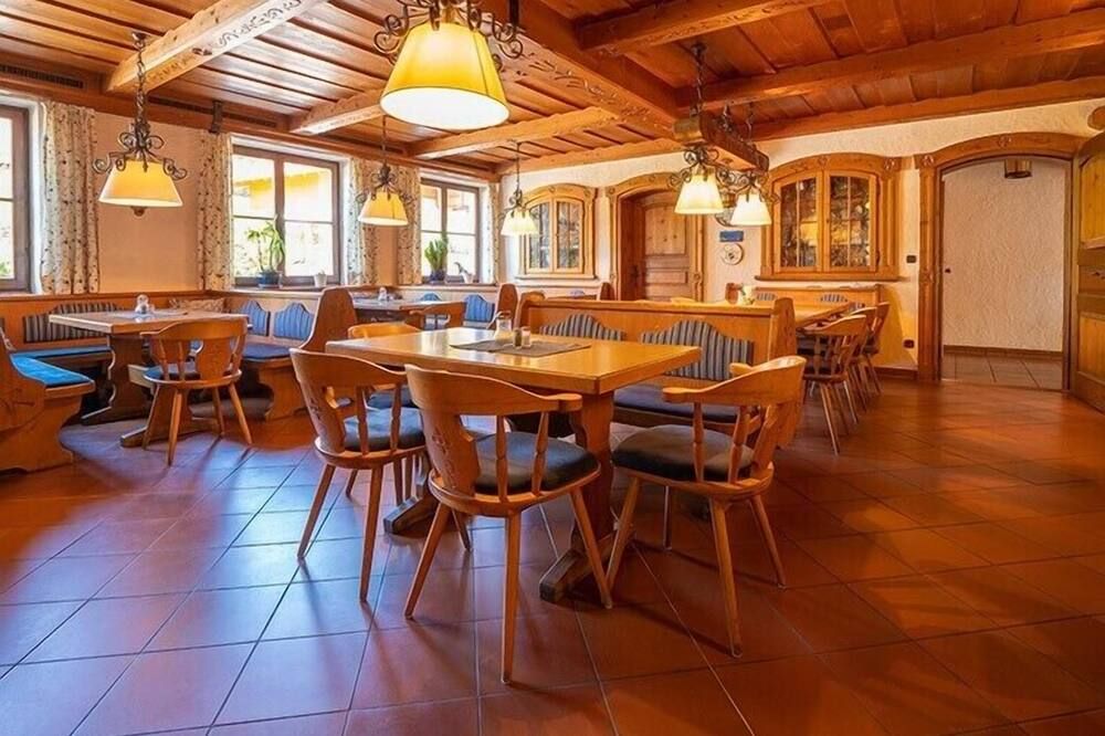 מסעדה תמונה