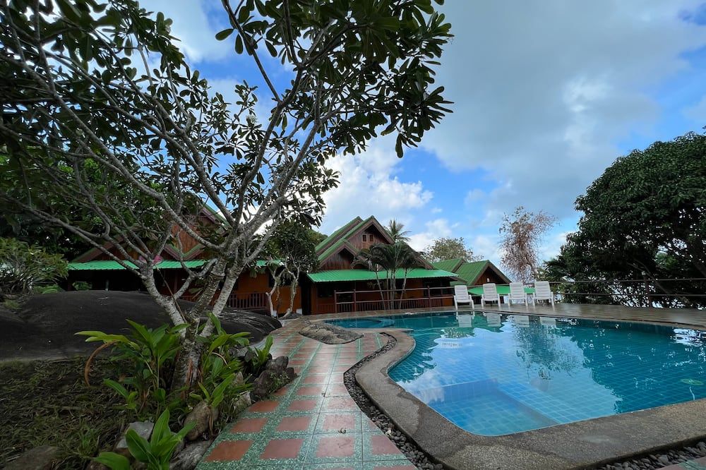 בריכה תמונה