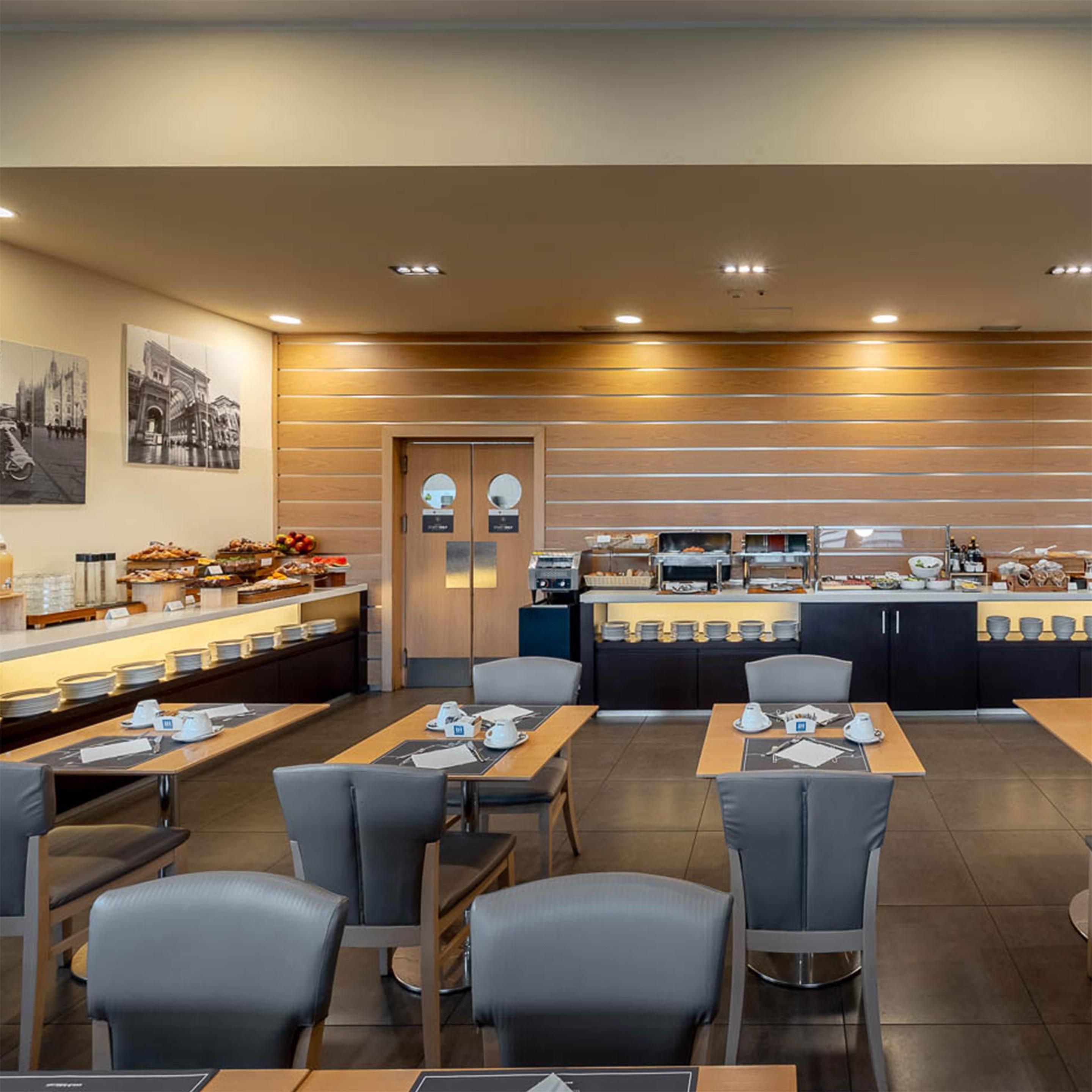 מסעדה תמונה