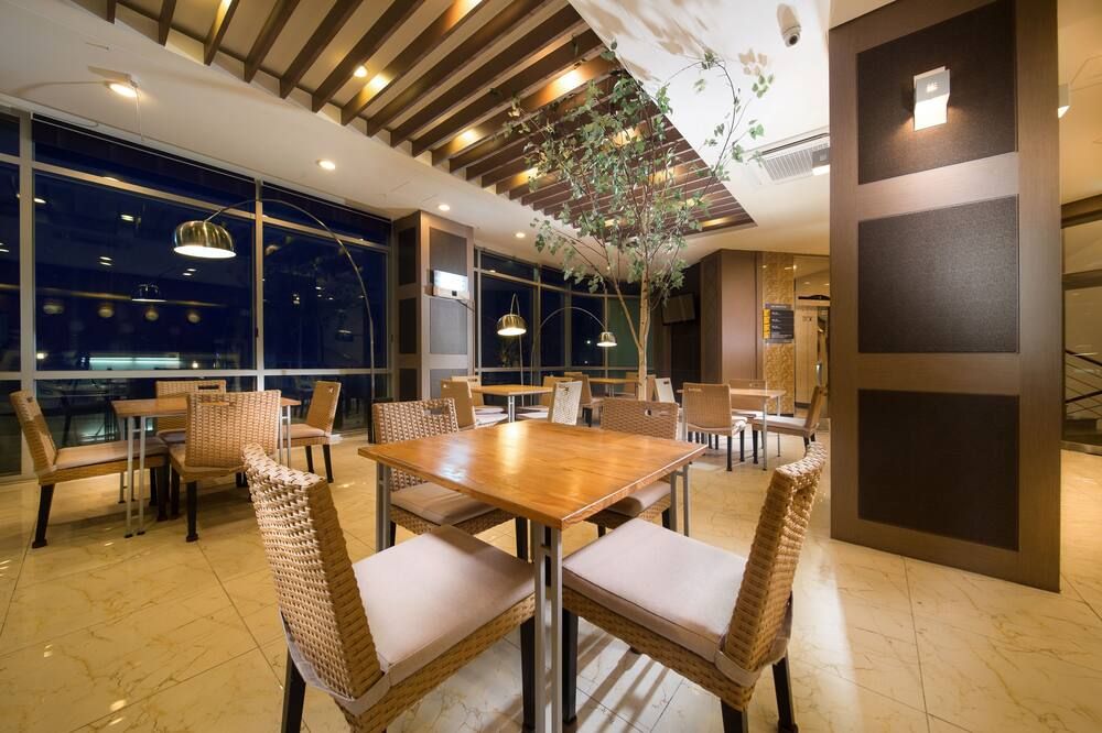 מסעדה תמונה