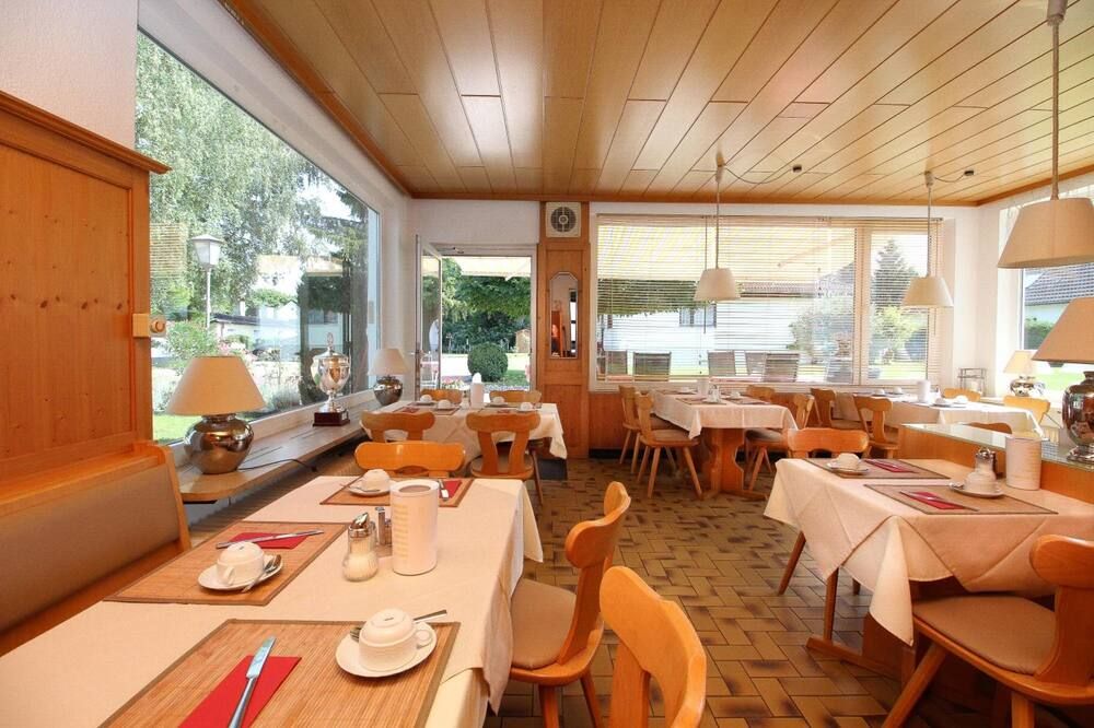 מסעדה תמונה