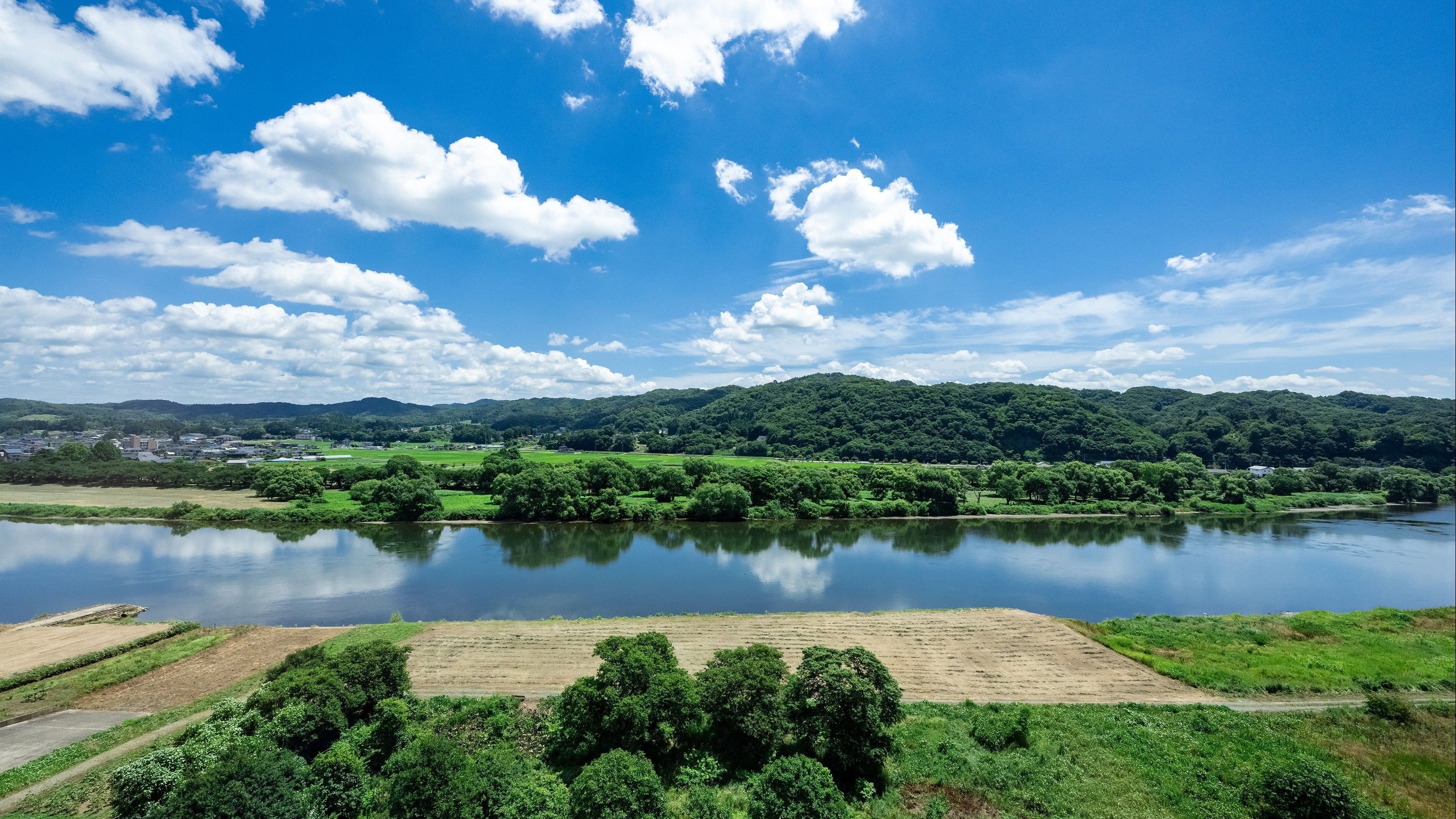 בניין