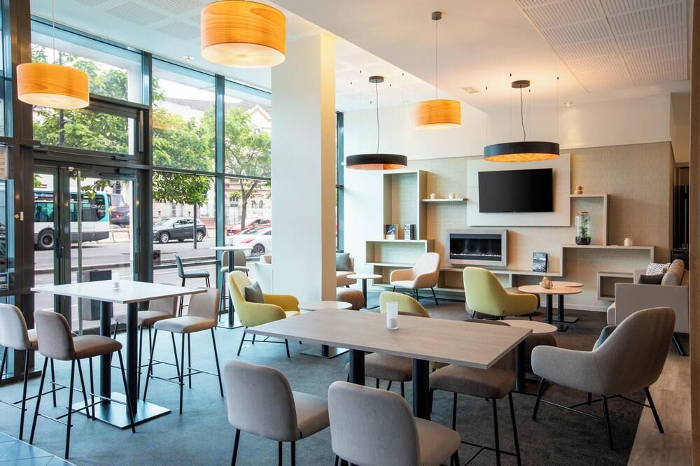 מסעדה תמונה