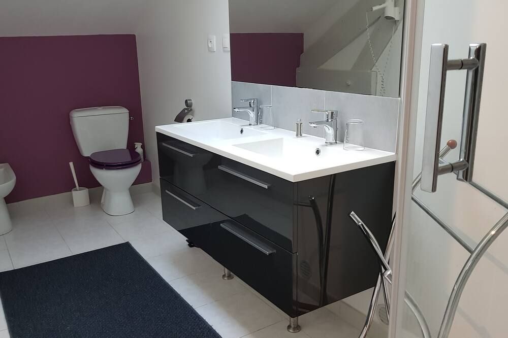 אחר
