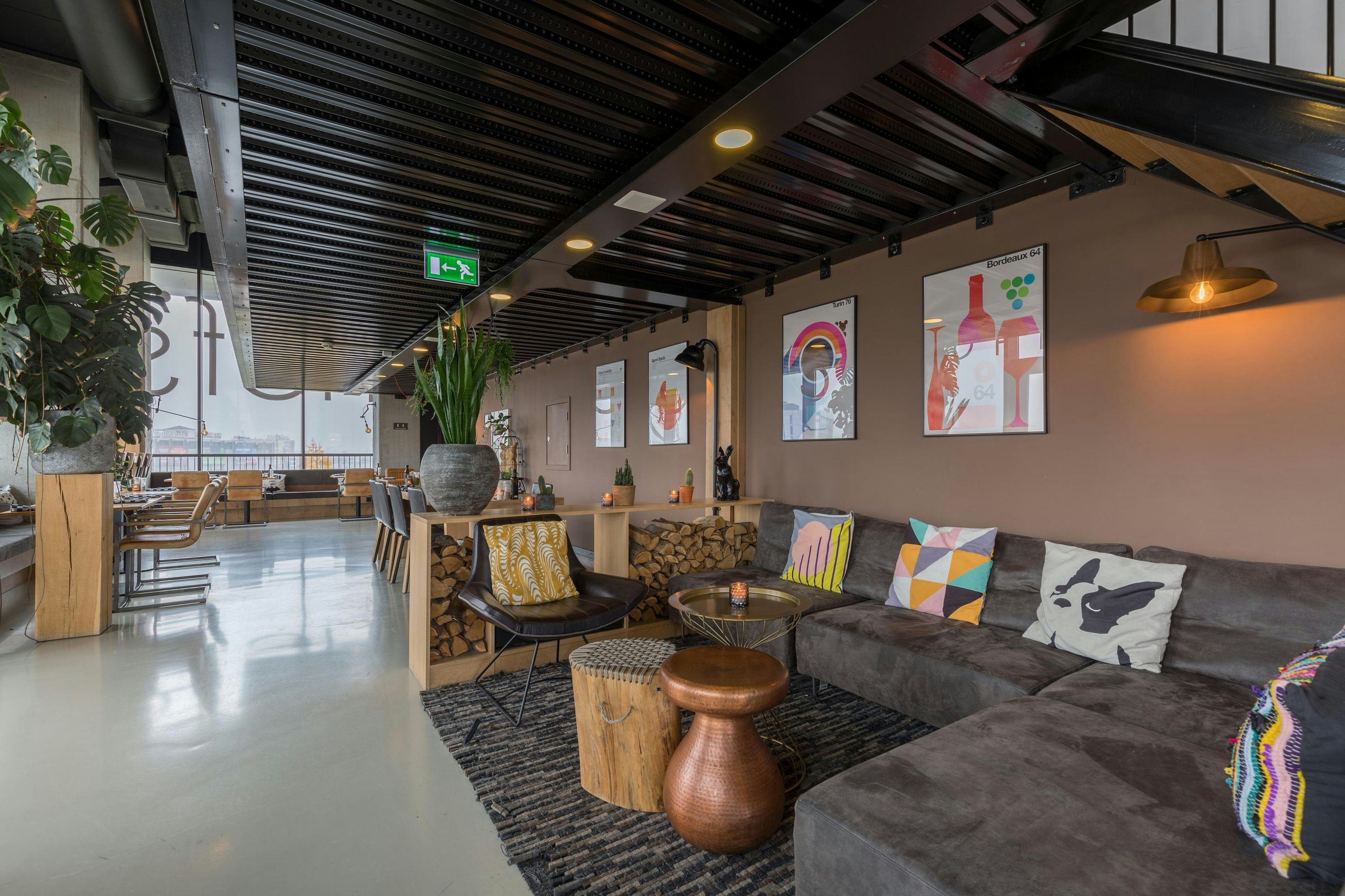 מסעדה תמונה