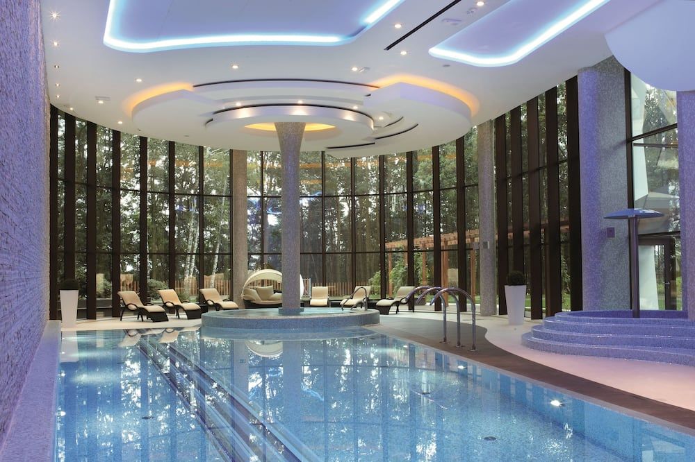 בריכה תמונה