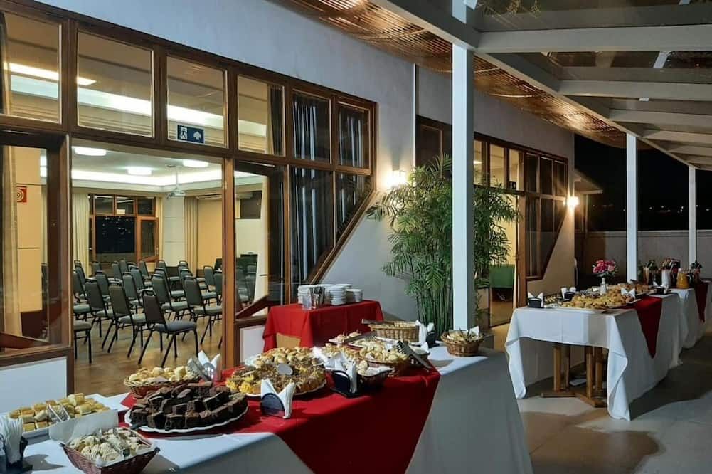 מסעדה תמונה