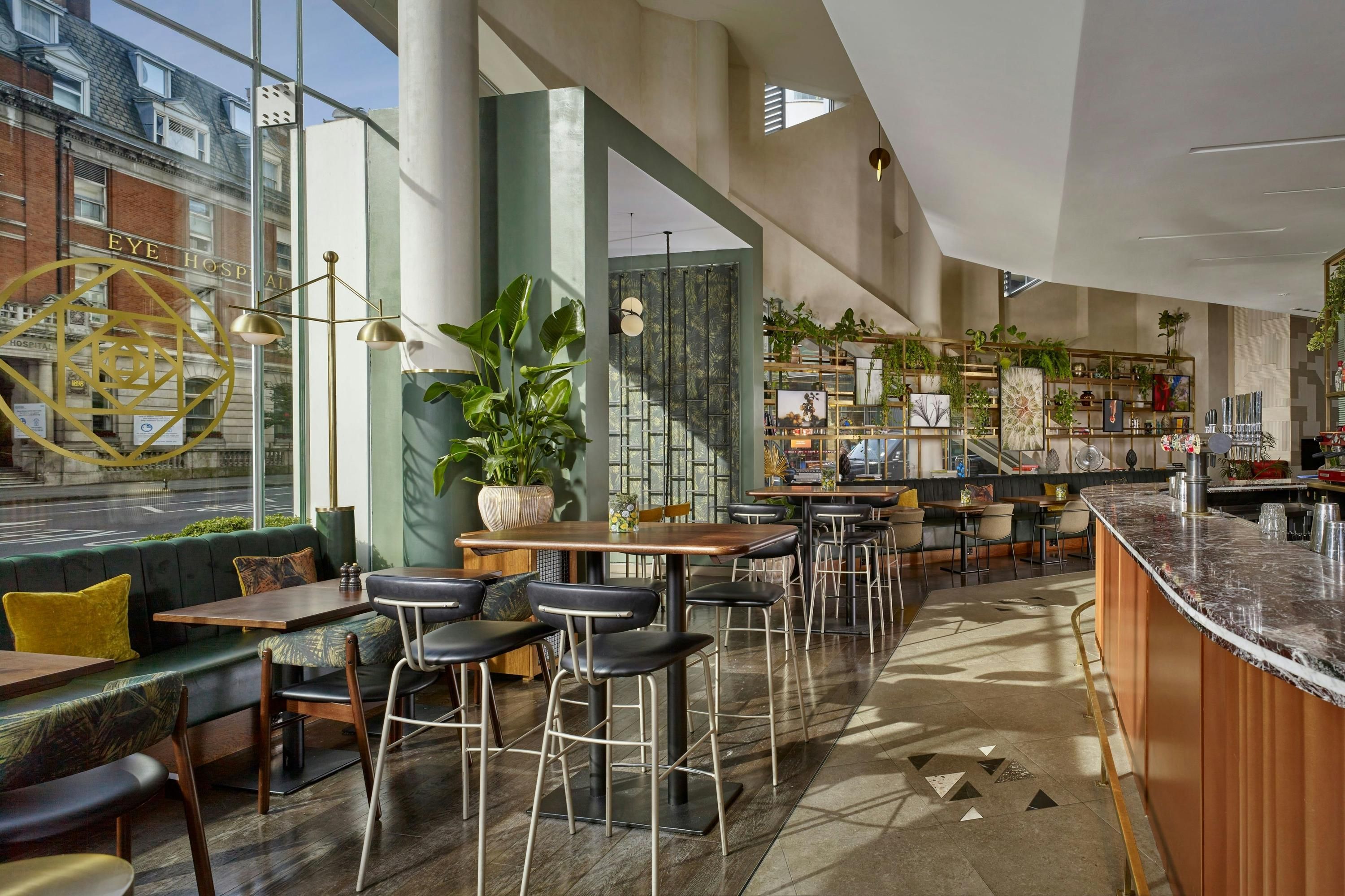 מסעדה תמונה