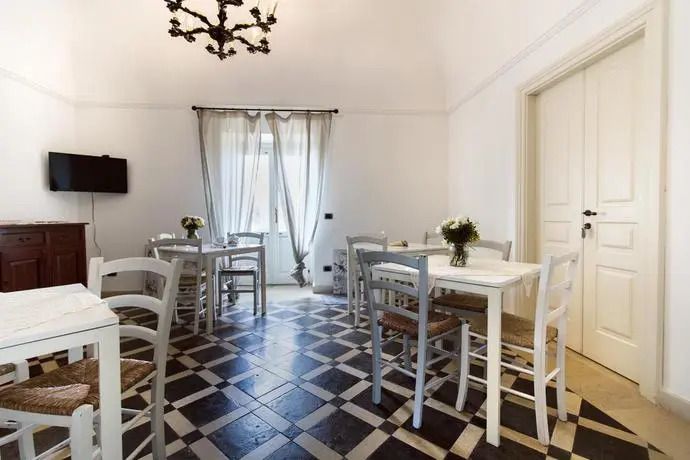 חדר אוכל תמונה