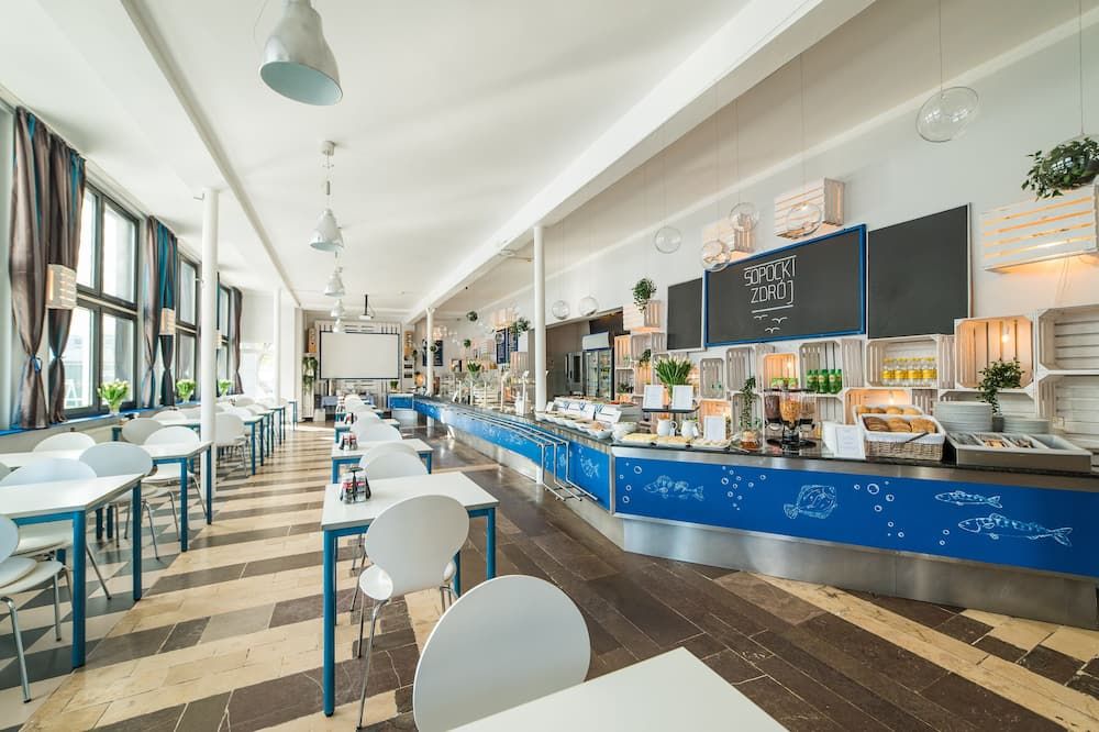 מסעדה תמונה