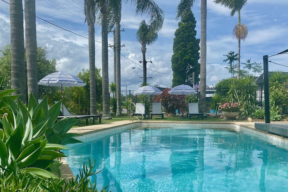 בריכה תמונה