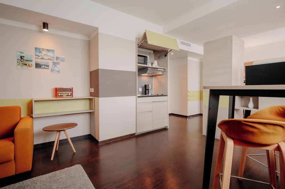 אחר
