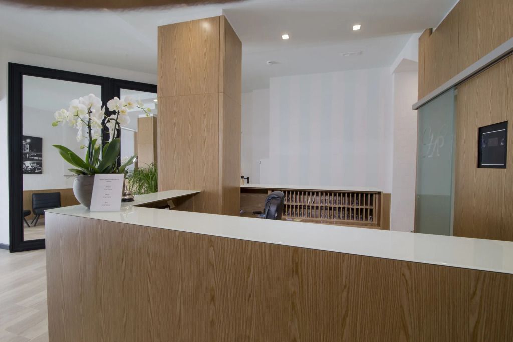 דלפק קבלה תמונה