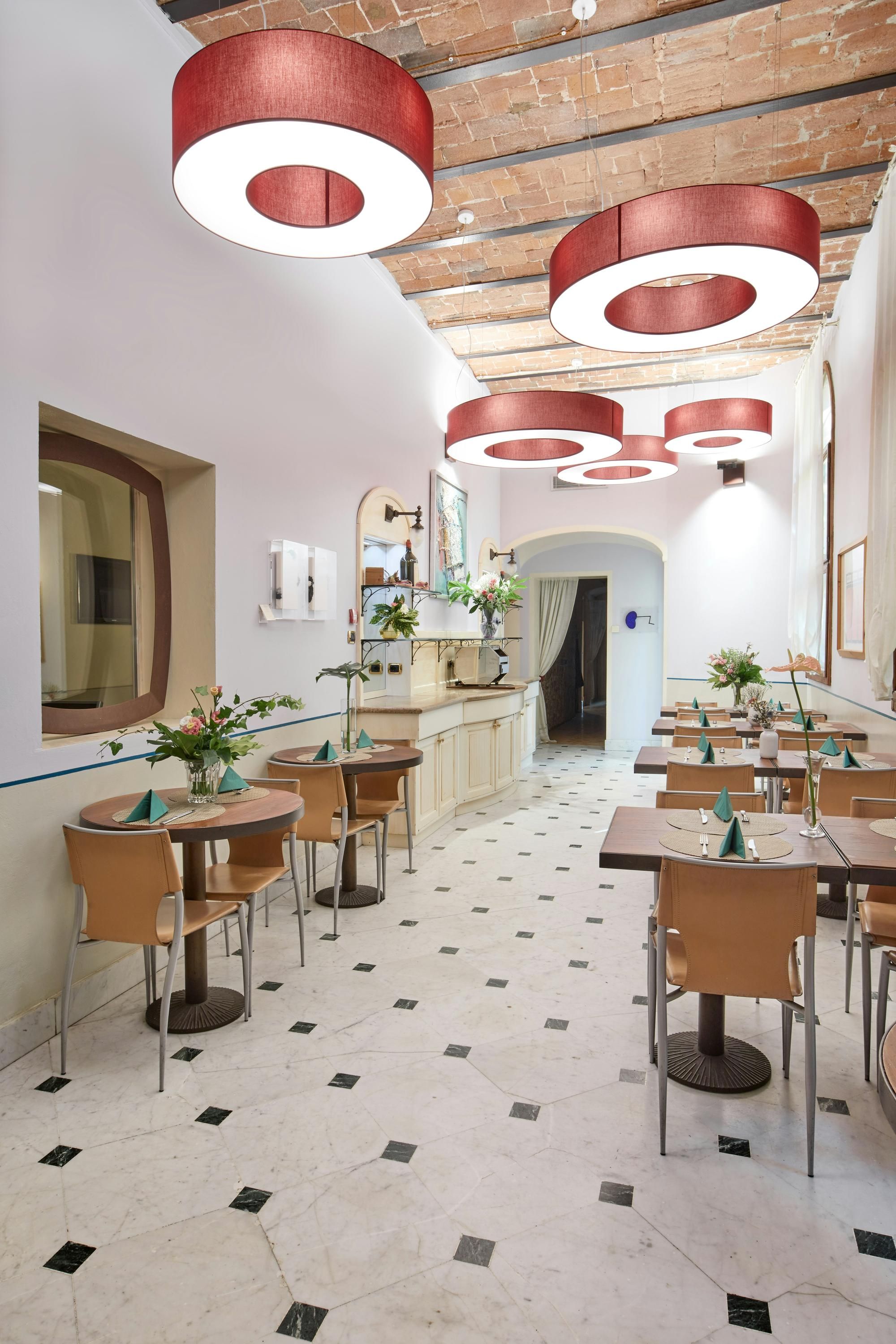 מסעדה תמונה