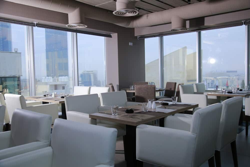 מסעדה תמונה