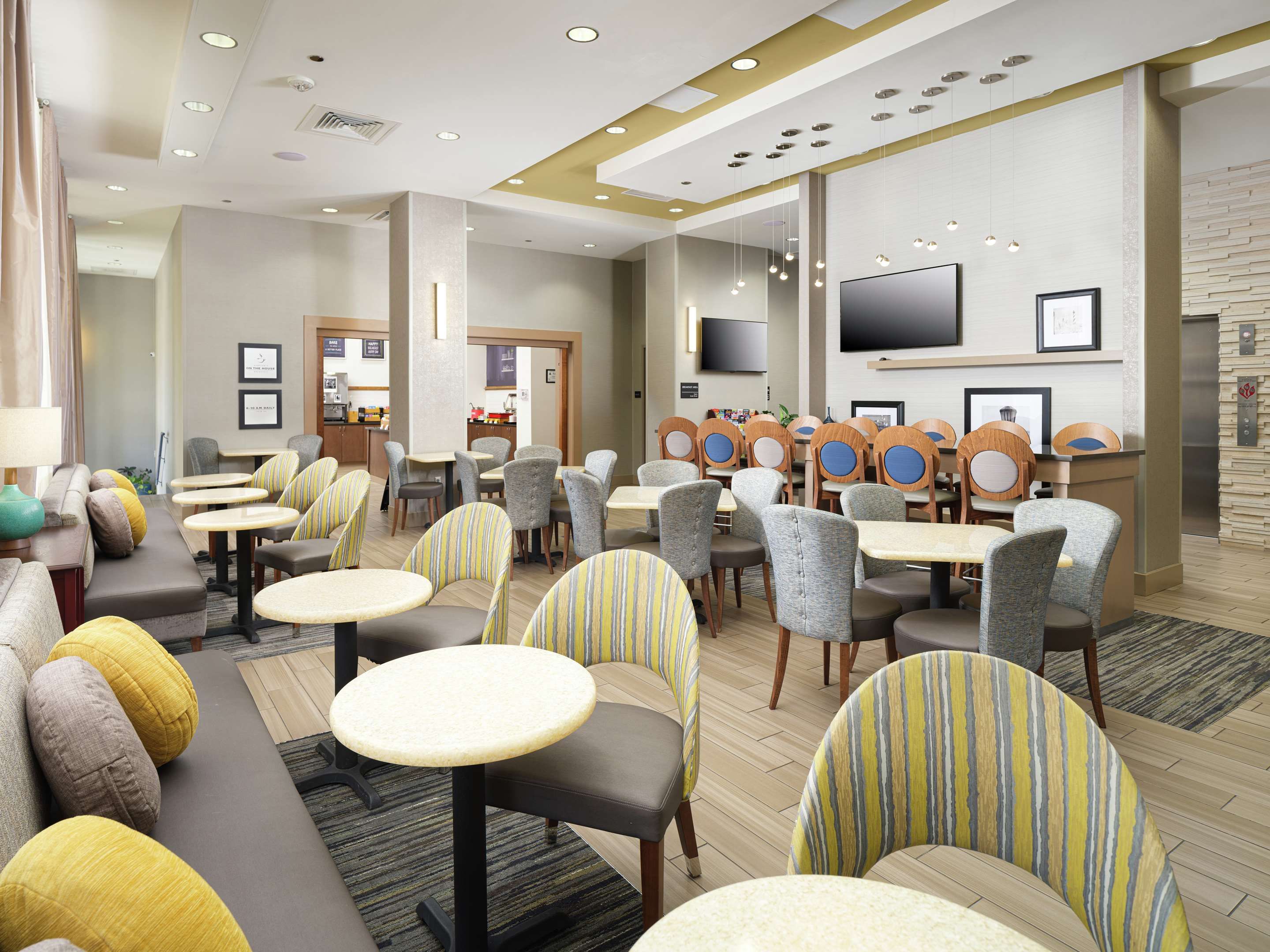 מסעדה תמונה