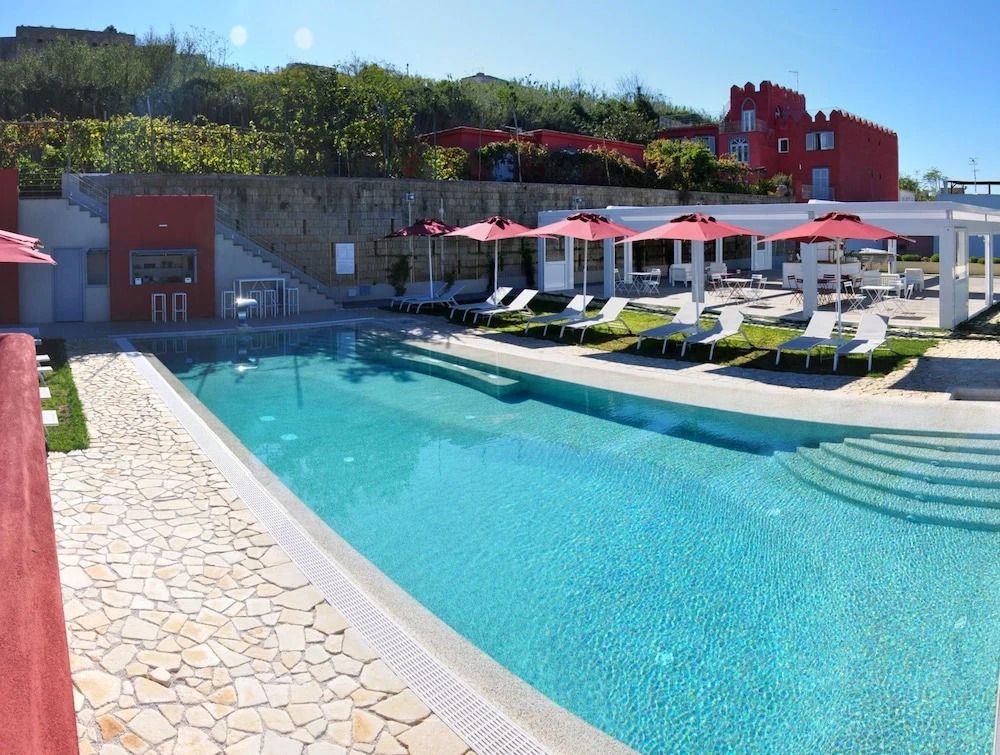 בריכה תמונה