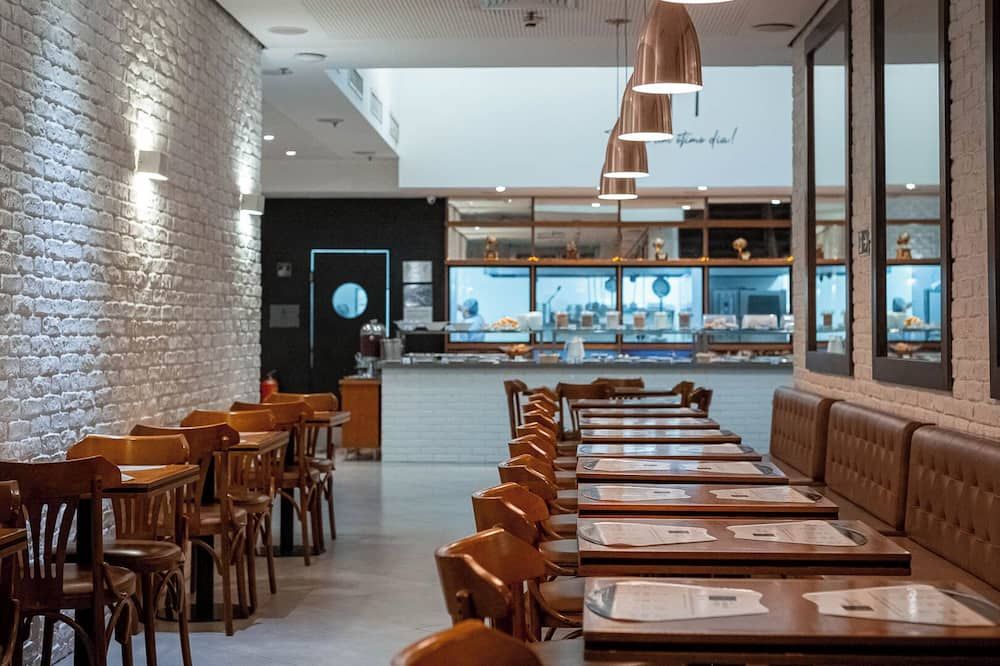 מסעדה תמונה