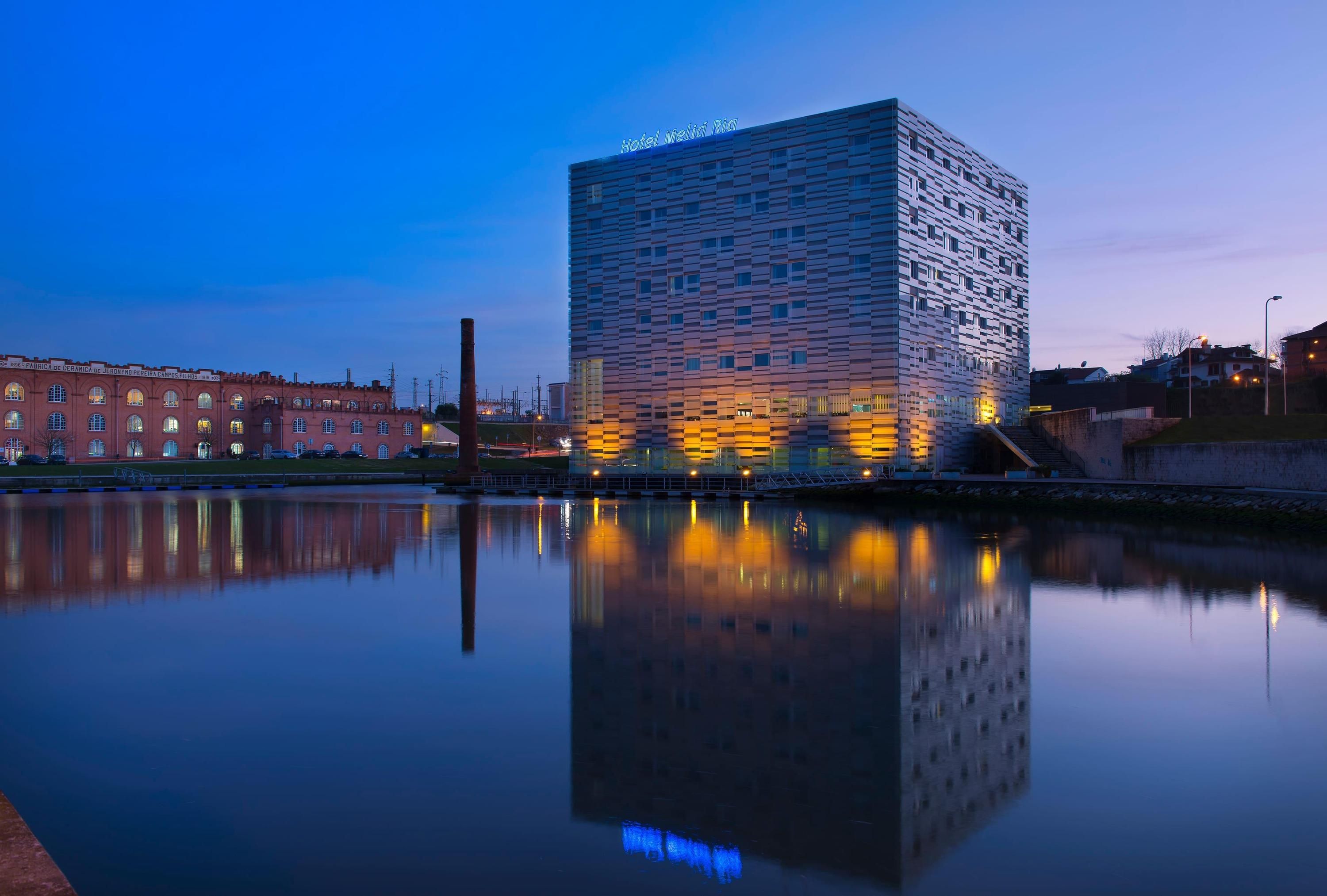 בניין תמונה