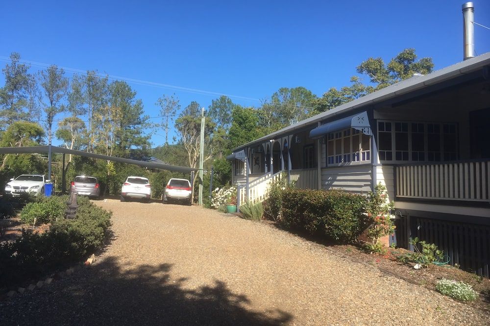 אחר