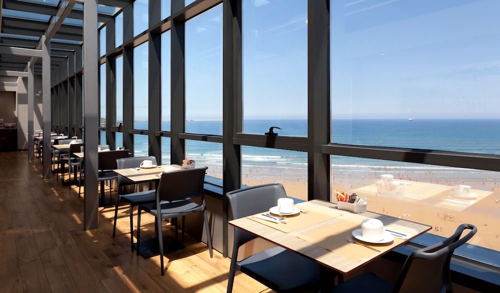 מסעדה תמונה