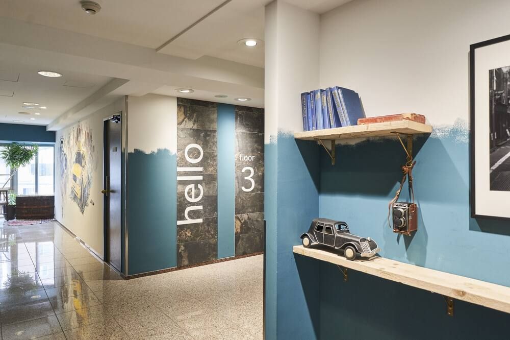 אחר