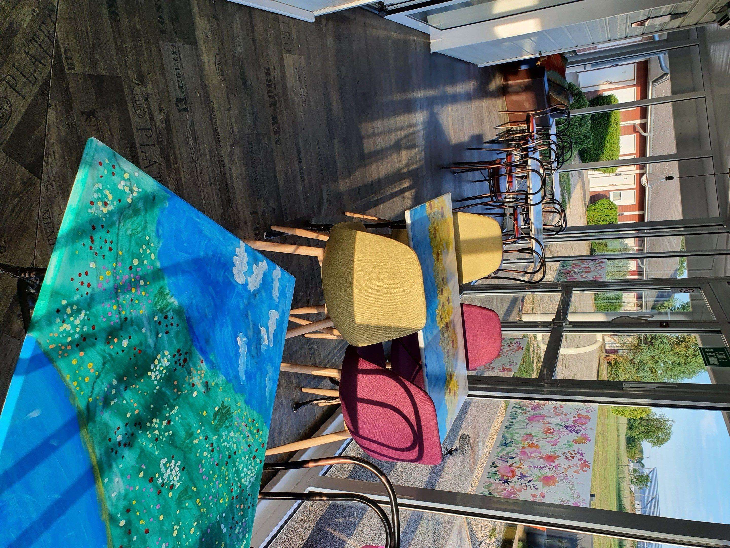 מסעדה תמונה