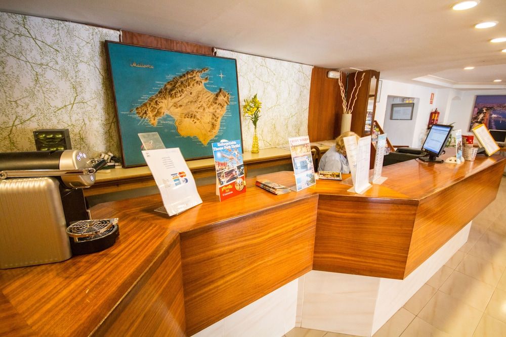 דלפק קבלה תמונה