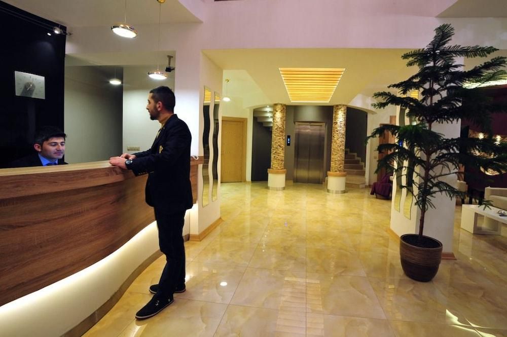 דלפק קבלה תמונה