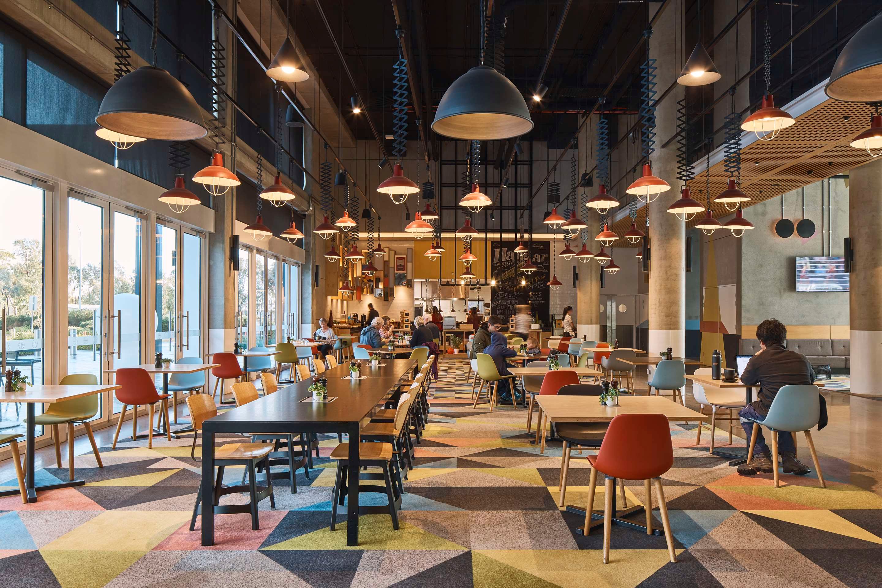 מסעדה תמונה