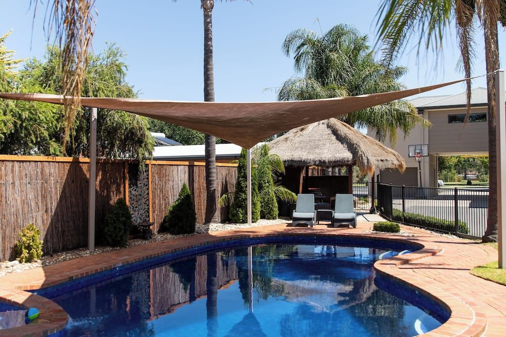 בריכה תמונה