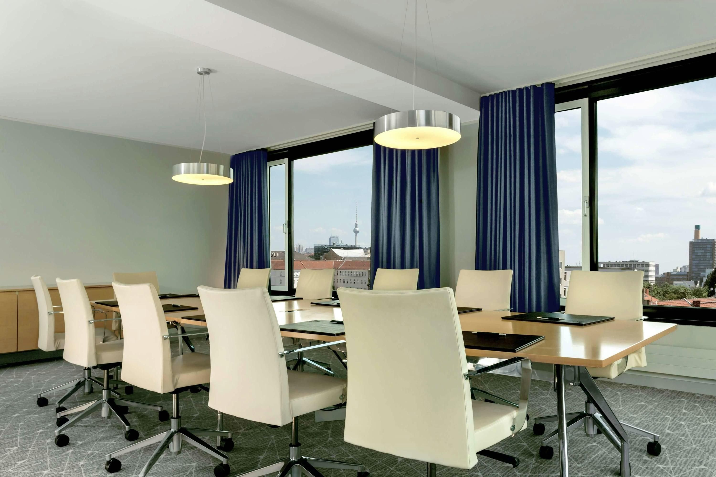 חדר ישיבות