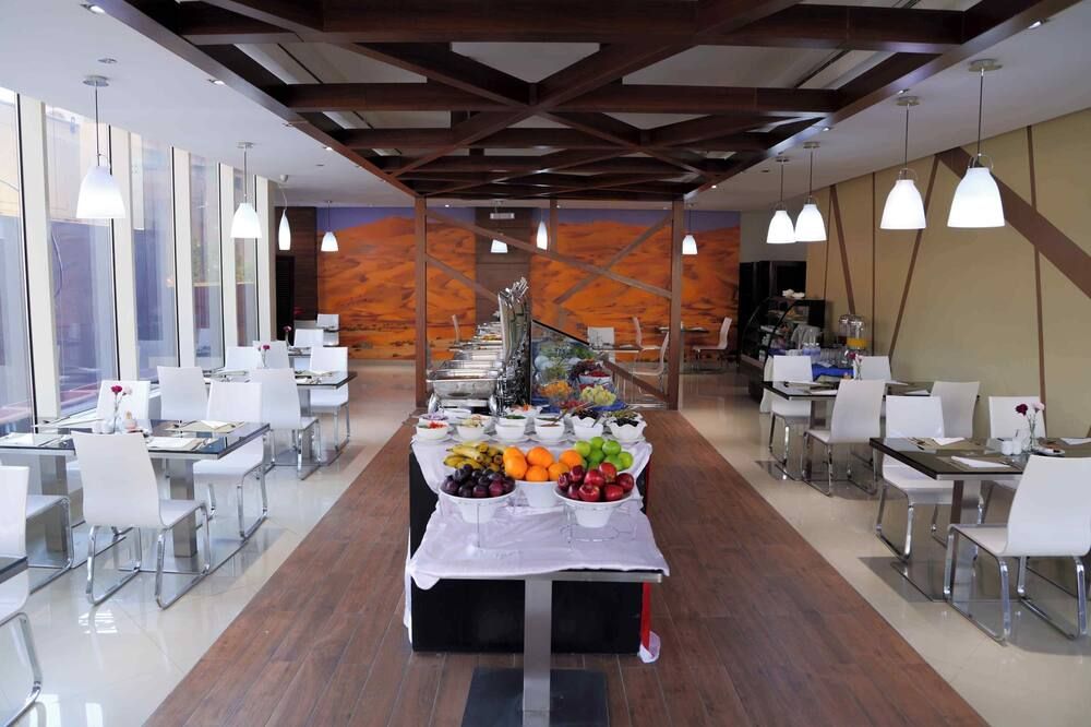 מסעדה תמונה