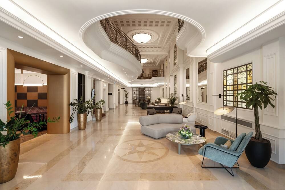 לובי תמונה