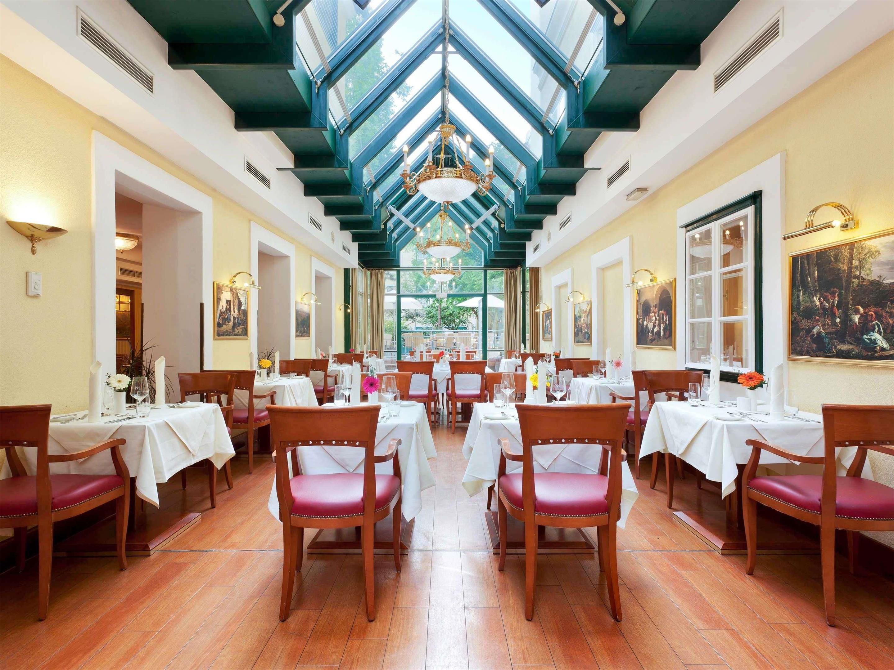 מסעדה תמונה