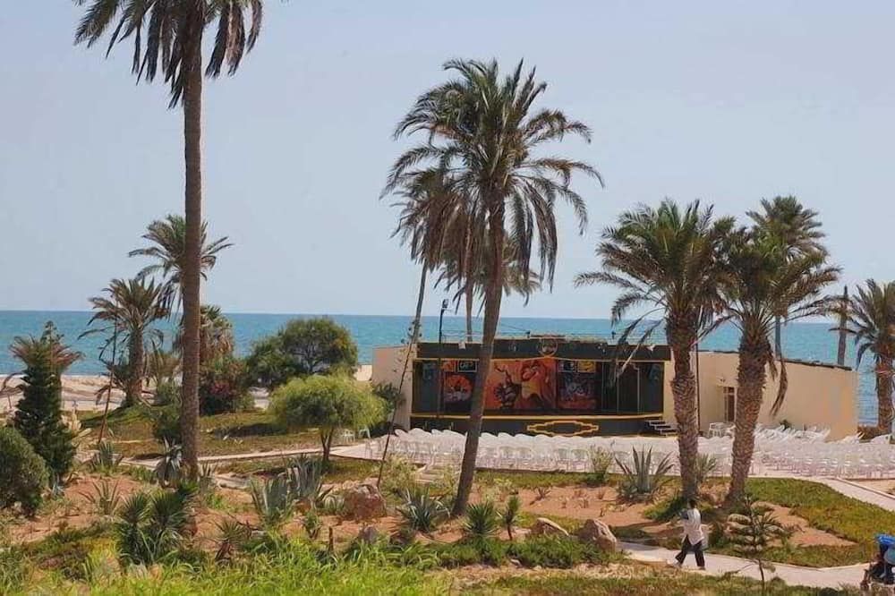 אחר