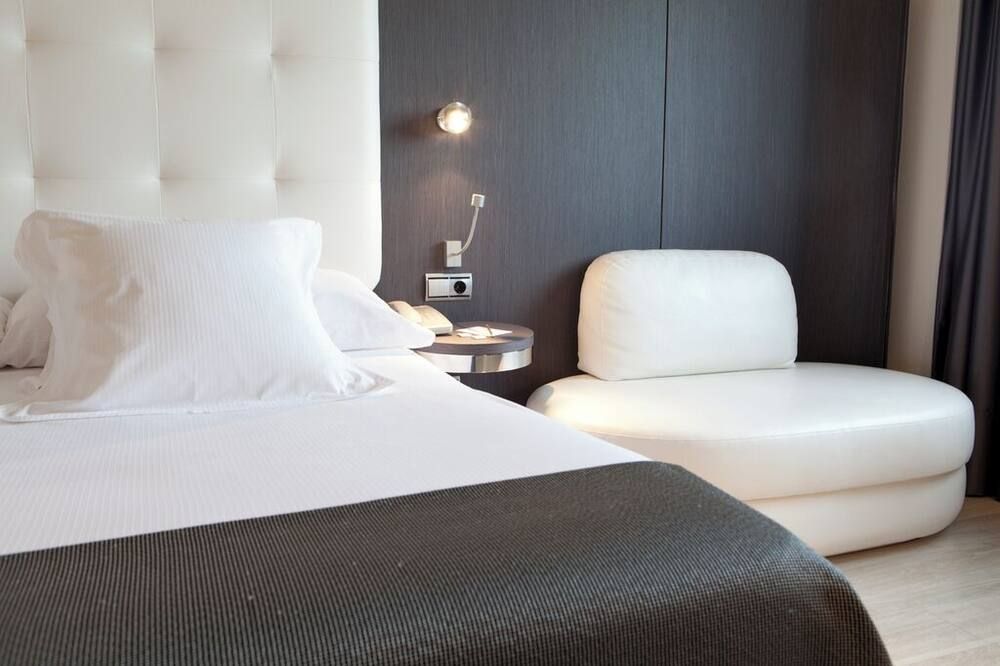 אחר