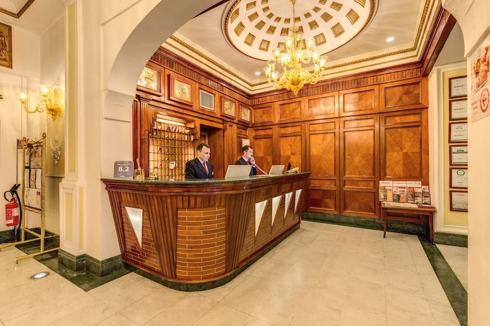 דלפק קבלה תמונה