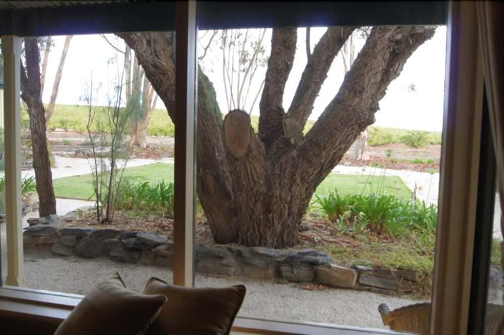 אחר
