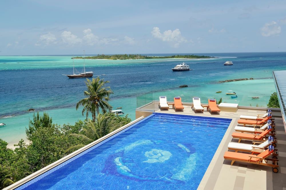 בריכה תמונה