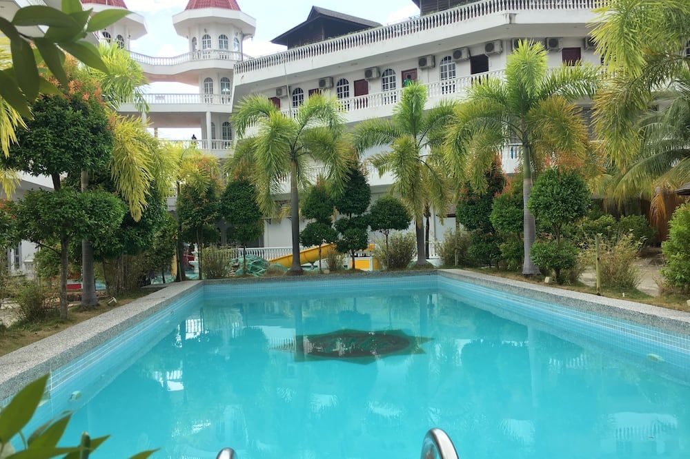 בריכה תמונה