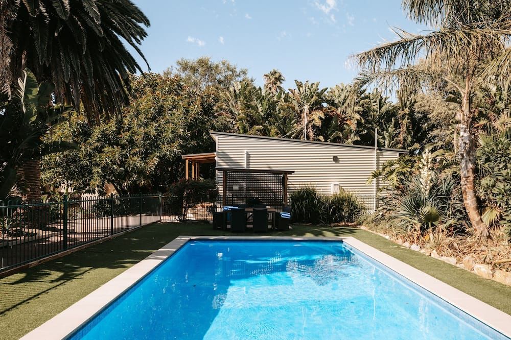 בריכה תמונה