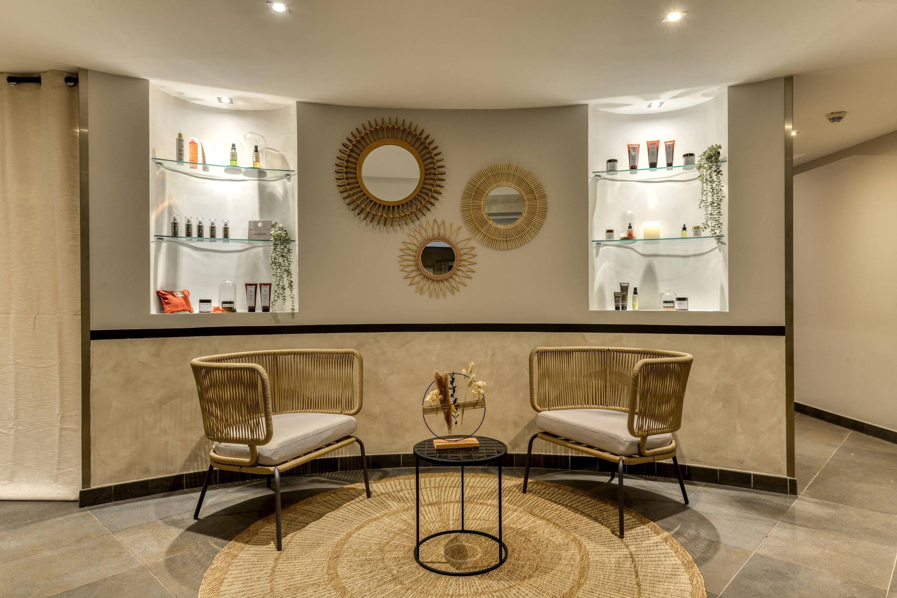 נוחות המלון