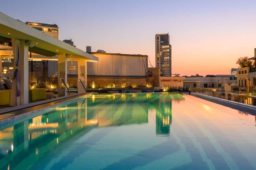 בריכה תמונה